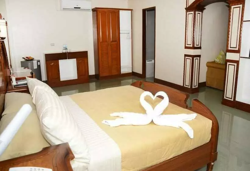 Hotelli Villa Maria Luisa