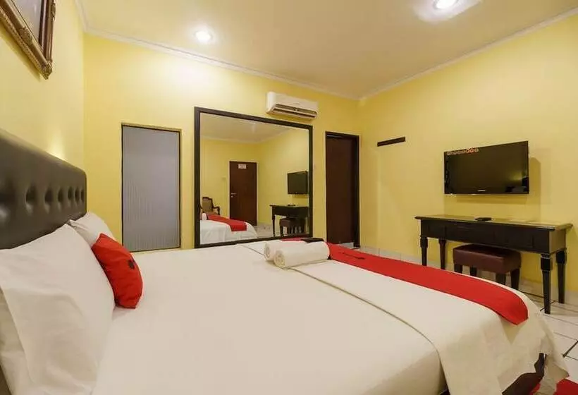 Majatalo Reddoorz Plus Near Ancol