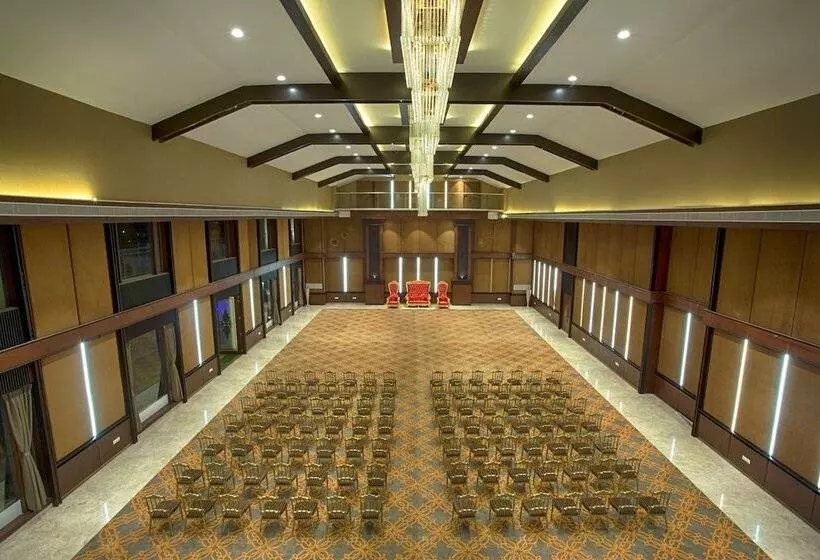 The Four Vedas Hotel & Resort
