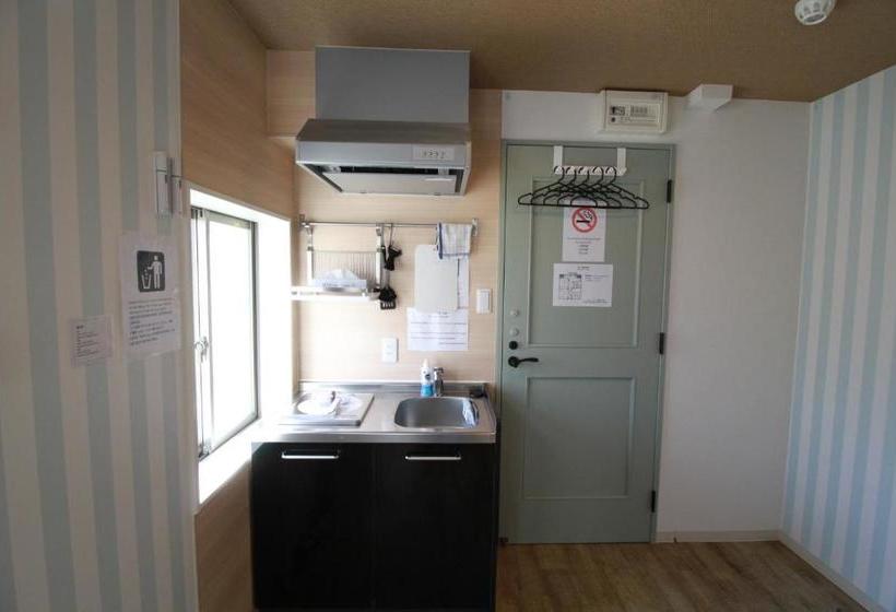 הוסטל Guesthouse Kobe Sannomiya