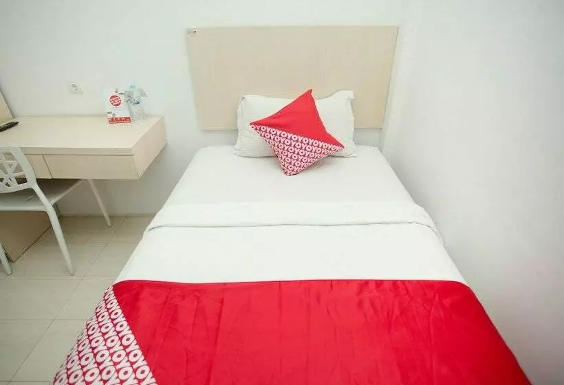 ユースホステル Lapan Lapan By Oyo Rooms