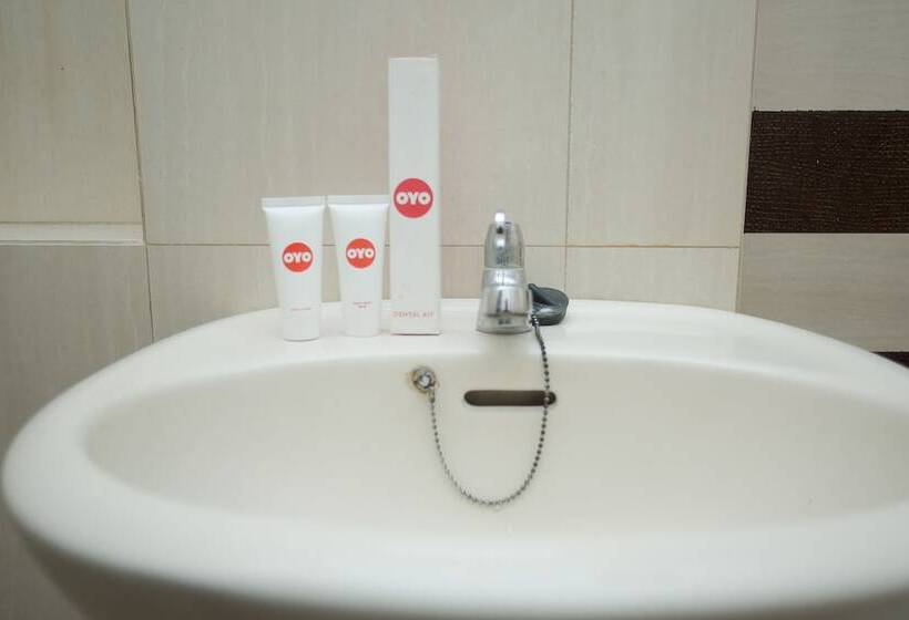 הוסטל Lapan Lapan By Oyo Rooms