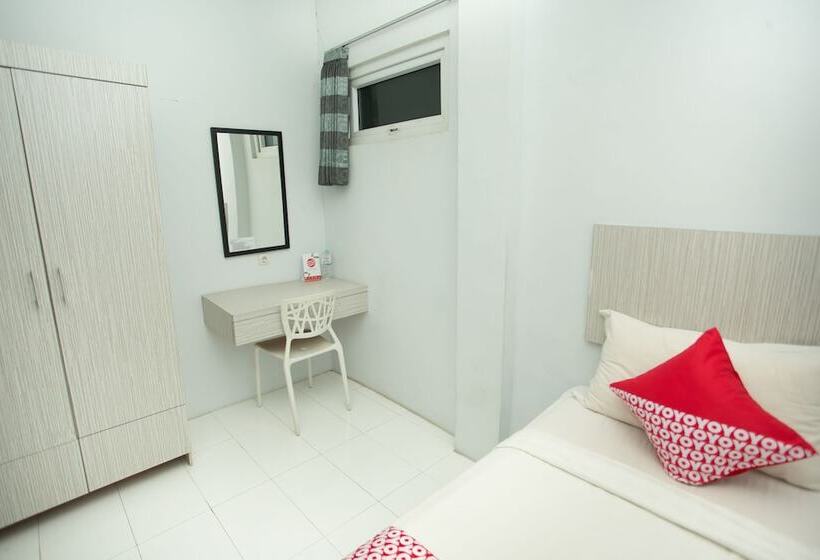 הוסטל Lapan Lapan By Oyo Rooms