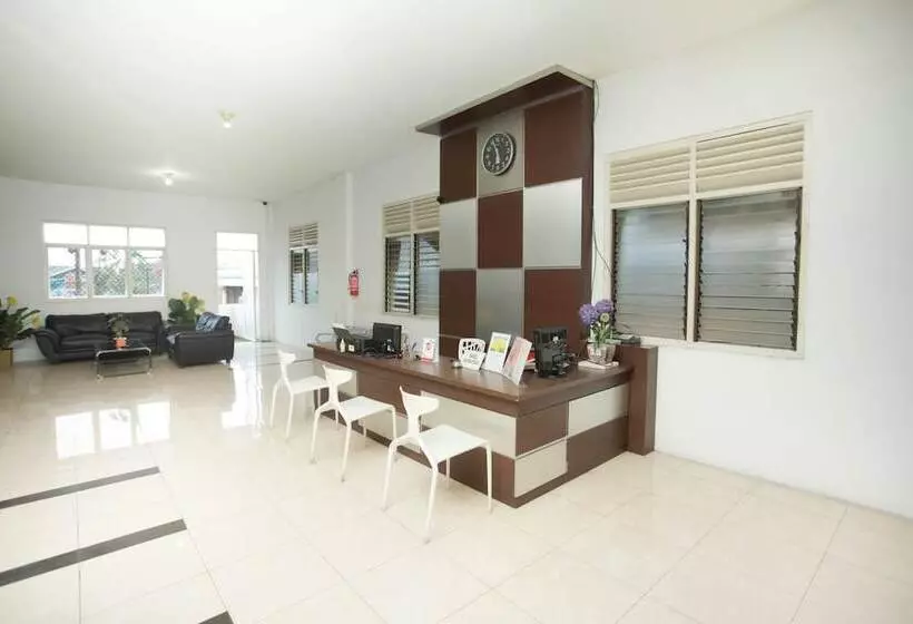 ユースホステル Lapan Lapan By Oyo Rooms