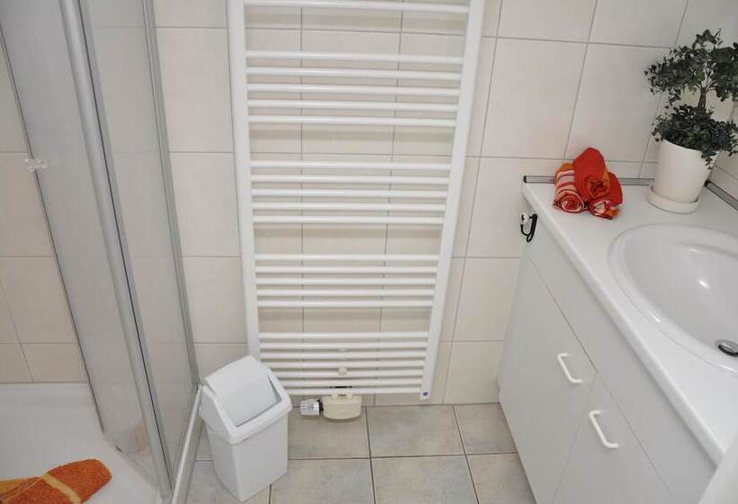 Unnen In Der Alten Schule Greetsiel