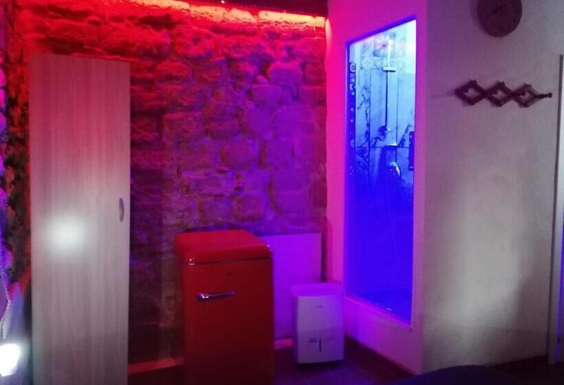 تختخواب و صبحانه Le Stanze Di Luisa