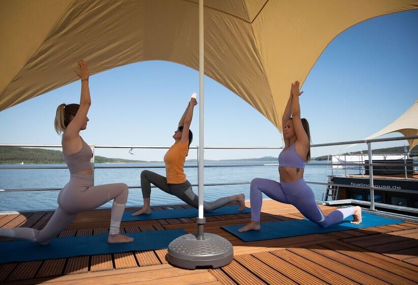 فندق Floating Village Brombachsee