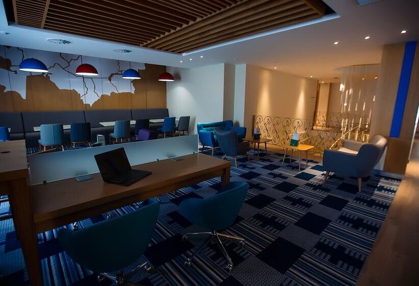 فندق Holiday Inn Aktau Seaside, An Ihg