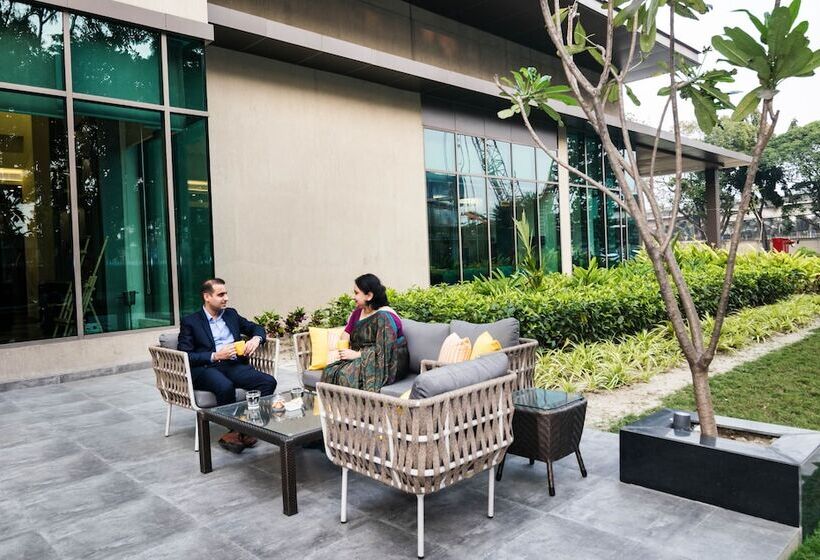 בית מלון כפרי Holiday Inn Express Kolkata Airport, An Ihg