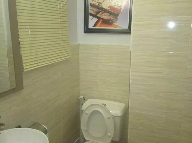هتل Moz 1 Executive Guest House