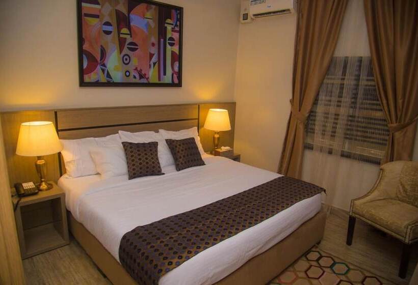 هتل Moz 1 Executive Guest House