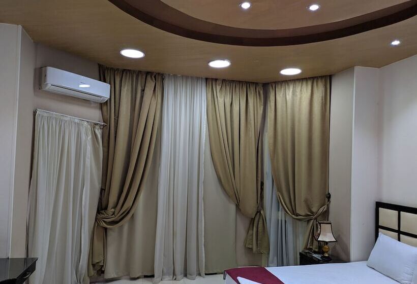 هتل Panorama New City