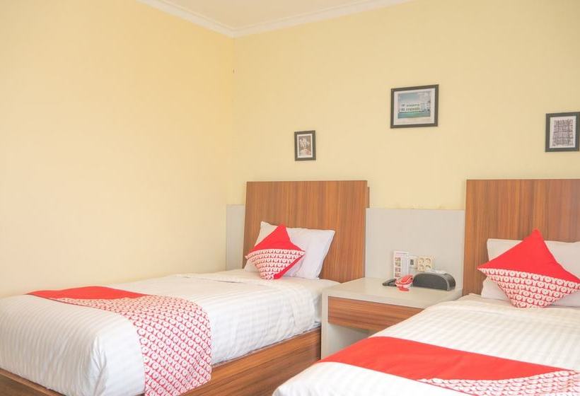 Отель Omah Andini By Oyo Rooms