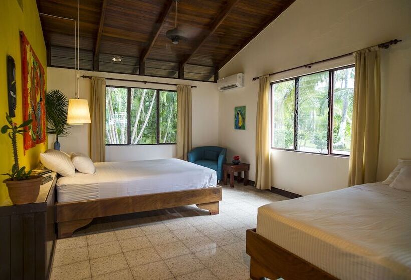 Отель Playa Junquillal Eco Resort