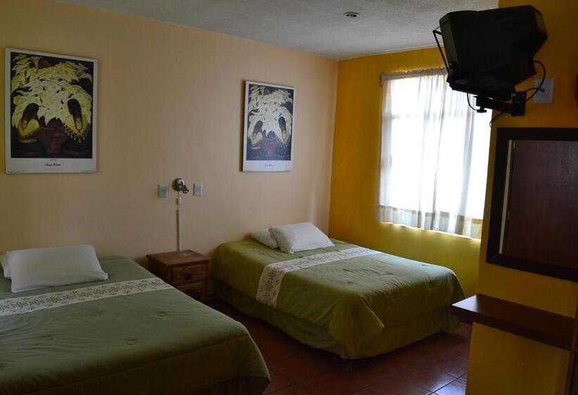 Отель Quetzalcalli