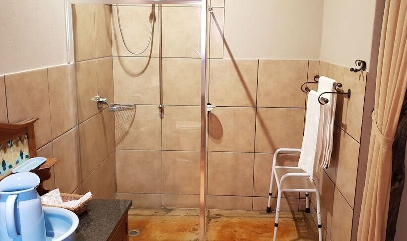 ホテル Woodlands Game Lodge