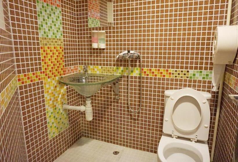 پانسیون Chungkiu Come Inn