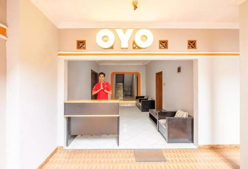 ペンション Kawaluyaan Residence By Oyo Rooms