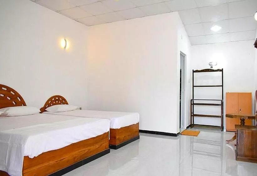 استراحتگاه Mithra Paradise Beach
