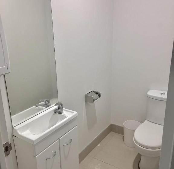 Schronisko Metro Adventurer Backpackers