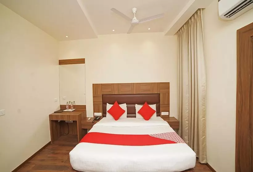 Amber Hotel By Oyo Rooms