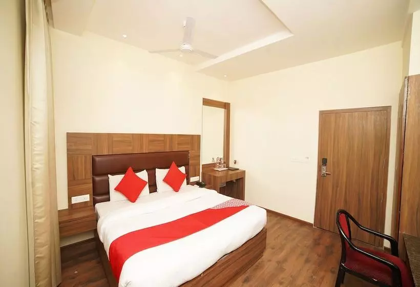 Amber Hotel By Oyo Rooms