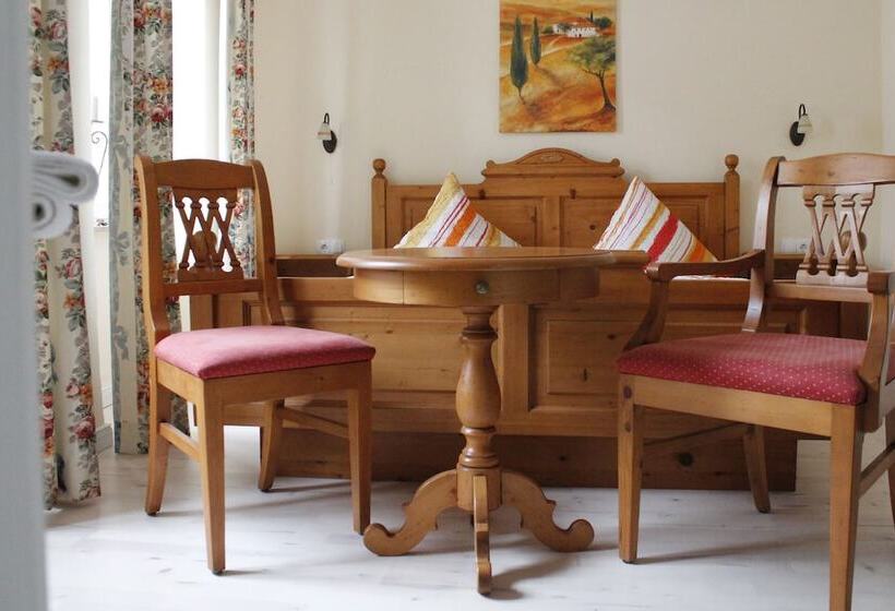 בית מלון כפרי Gasthaus Zur Post