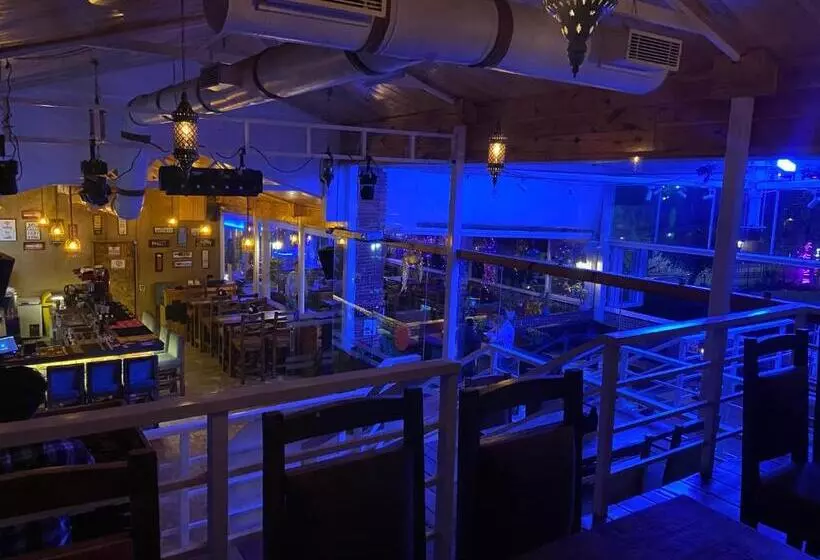 ホテル Hill View