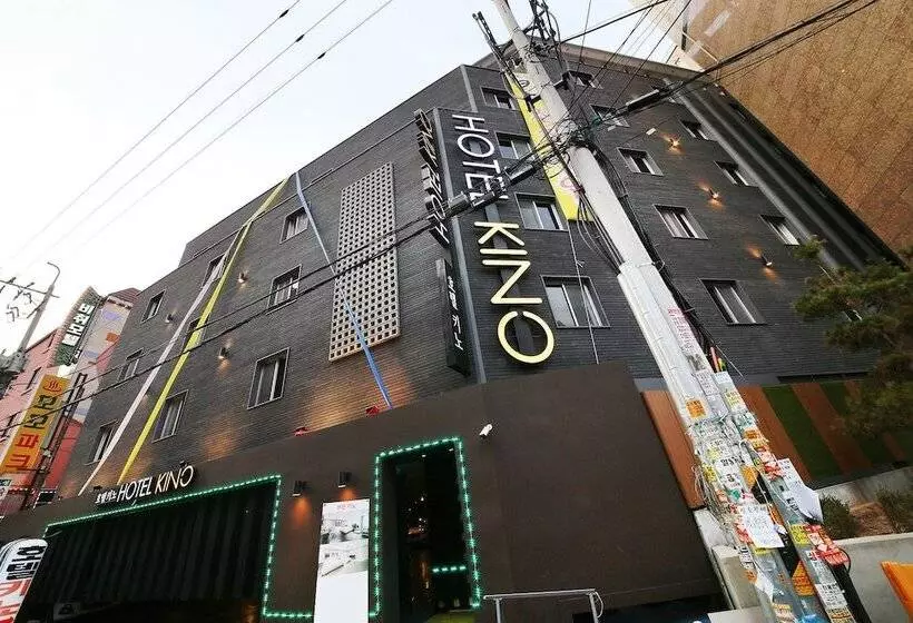 Hotelli Kino