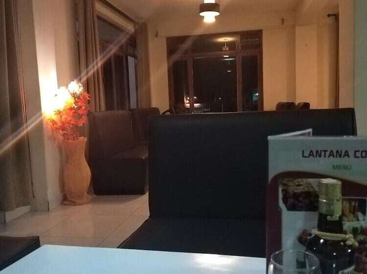هتل Lantana Comfy