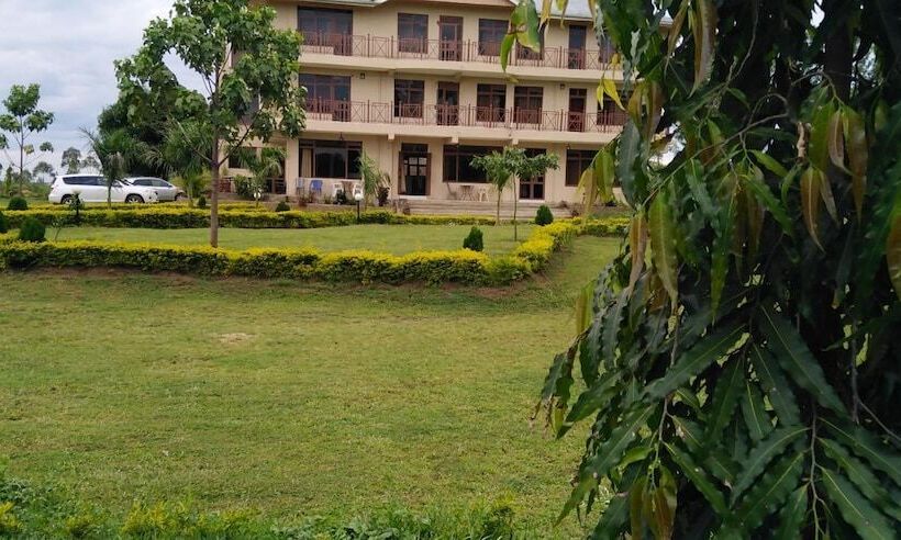 هتل Lantana Comfy