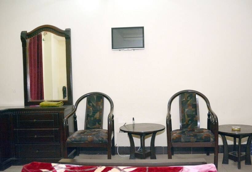 هتل Madina International