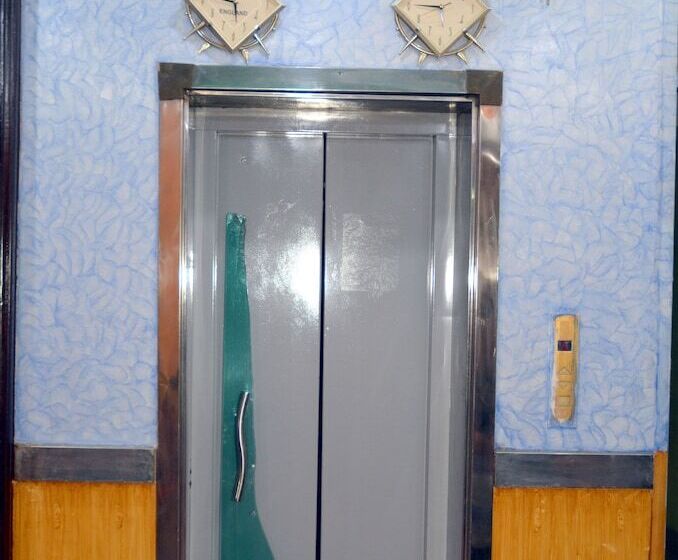 هتل Madina International