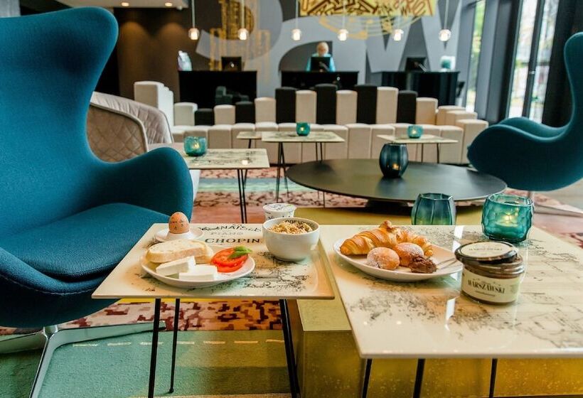 Motel One Warsaw Chopin