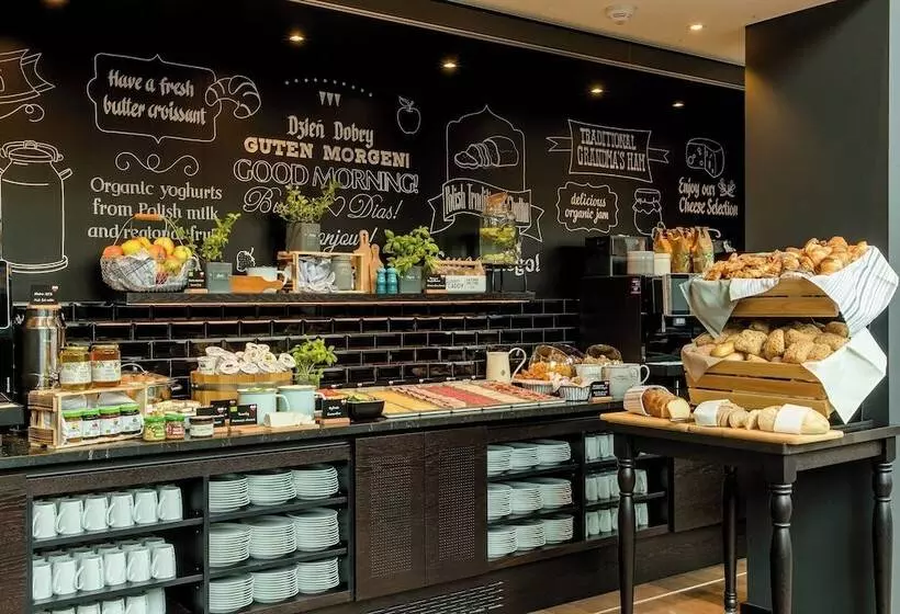 Motel One Warsaw Chopin