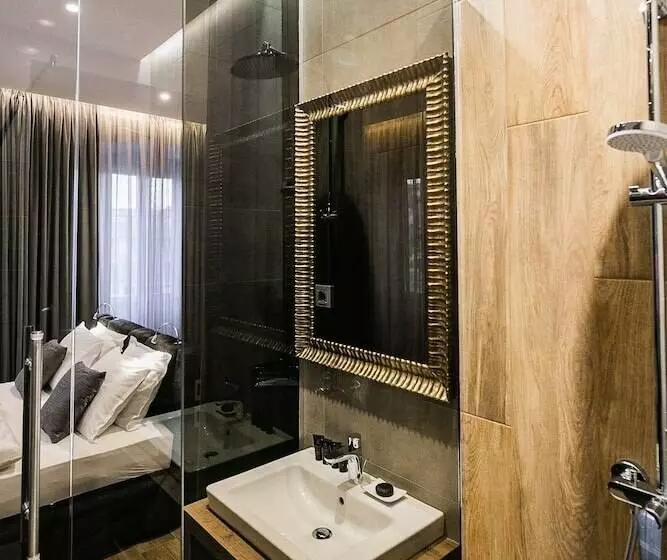Majatalo Teatro Suite & Rooms