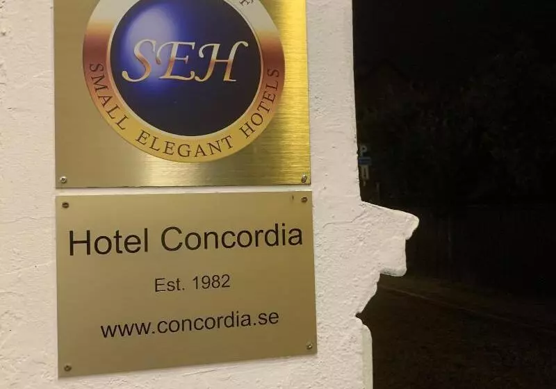 Отель Concordia