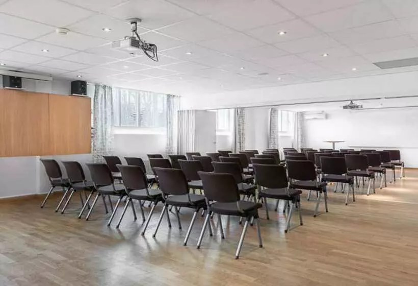 Quality Hotel Prisma