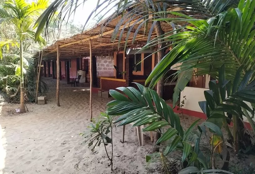 Hospedaria Iroomz Sea Rock Cafe