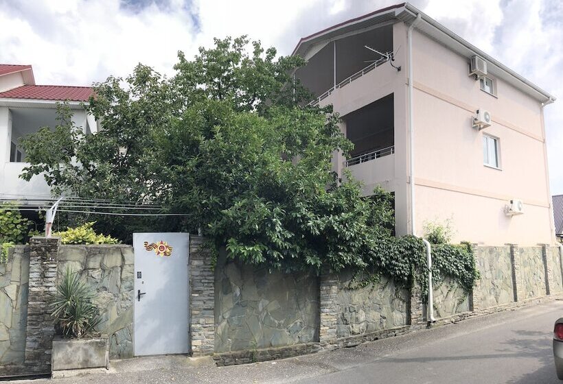 住宿加早餐  Abrikos