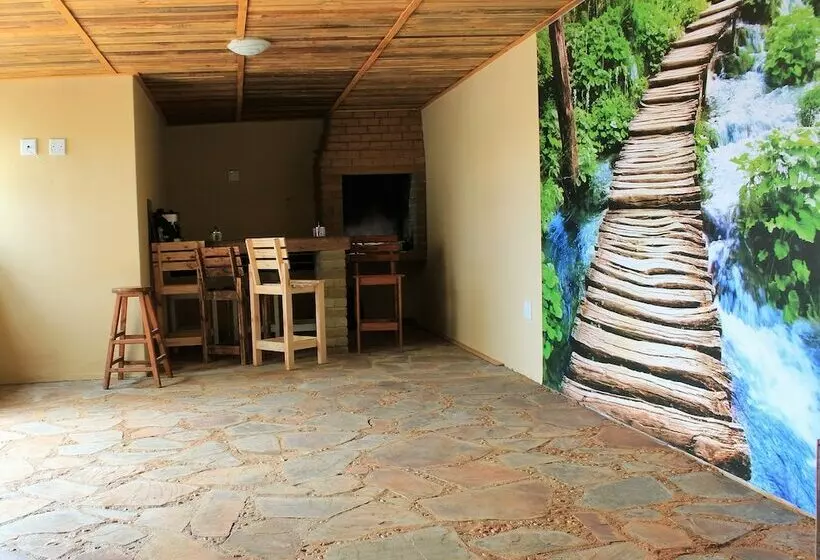 تختخواب و صبحانه Horus Guesthouse