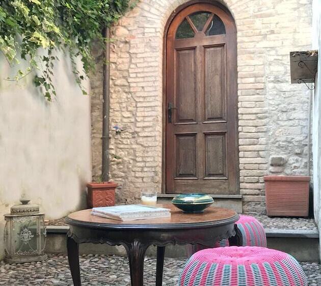 تختخواب و صبحانه Le Camere Di Bsuites Affittacamere