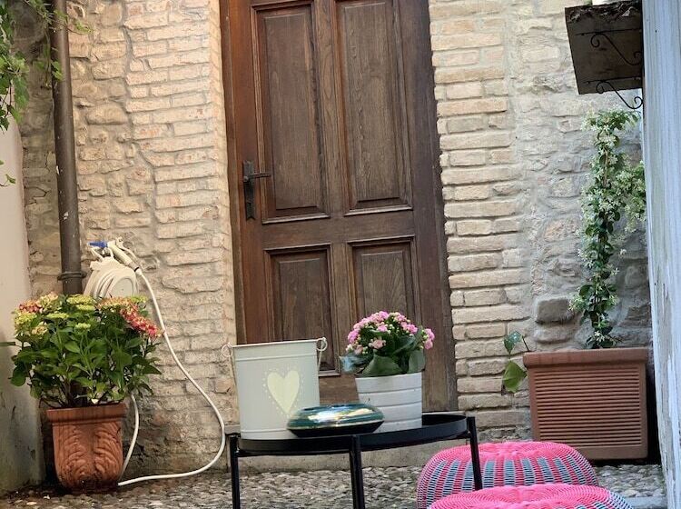 تختخواب و صبحانه Le Camere Di Bsuites Affittacamere