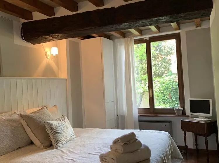 تختخواب و صبحانه Le Camere Di Bsuites Affittacamere