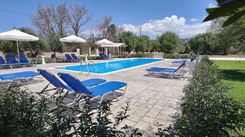 Casa De Rosa Apartments & Studios