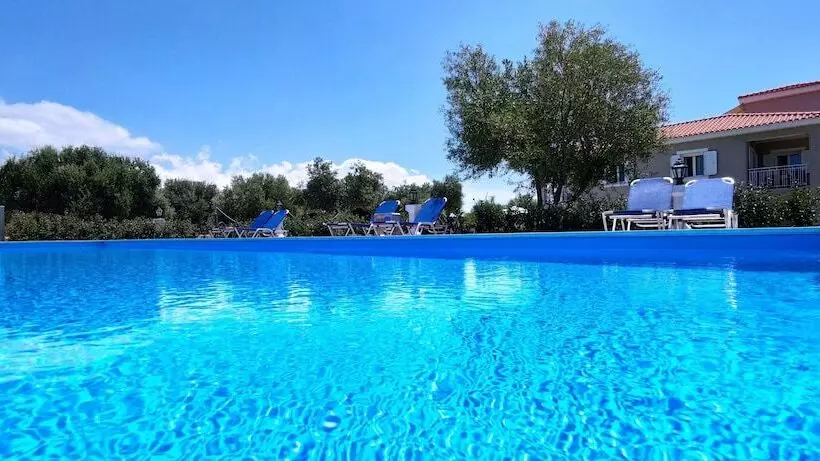 Casa De Rosa Apartments & Studios