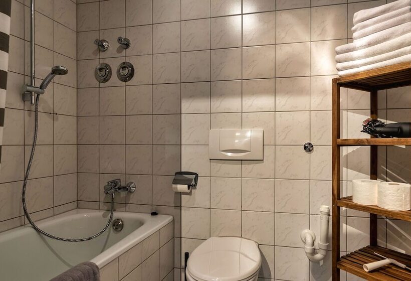 Ferienwohnung Shirin