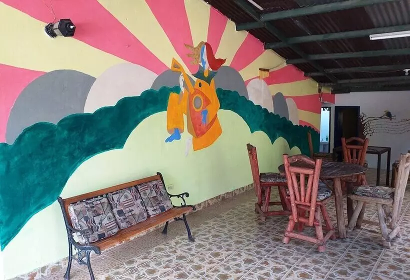مسافرخانه La Casita De Don Daniel