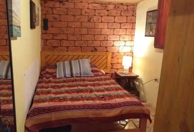 مسافرخانه La Casita De Don Daniel