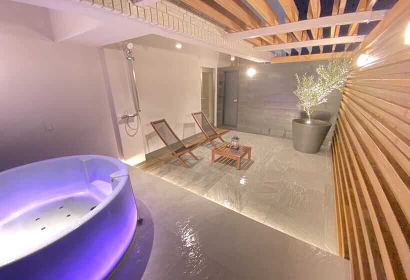 هتل Bamboo Garden Tokyo   Adults Only